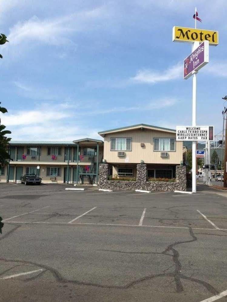 Knights Inn Motel Grants Pass Exterior photo