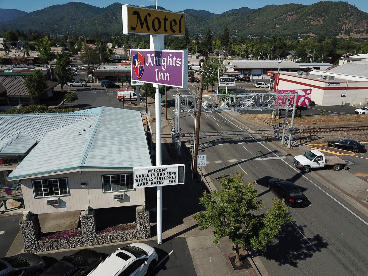 Knights Inn Motel Grants Pass Exterior photo